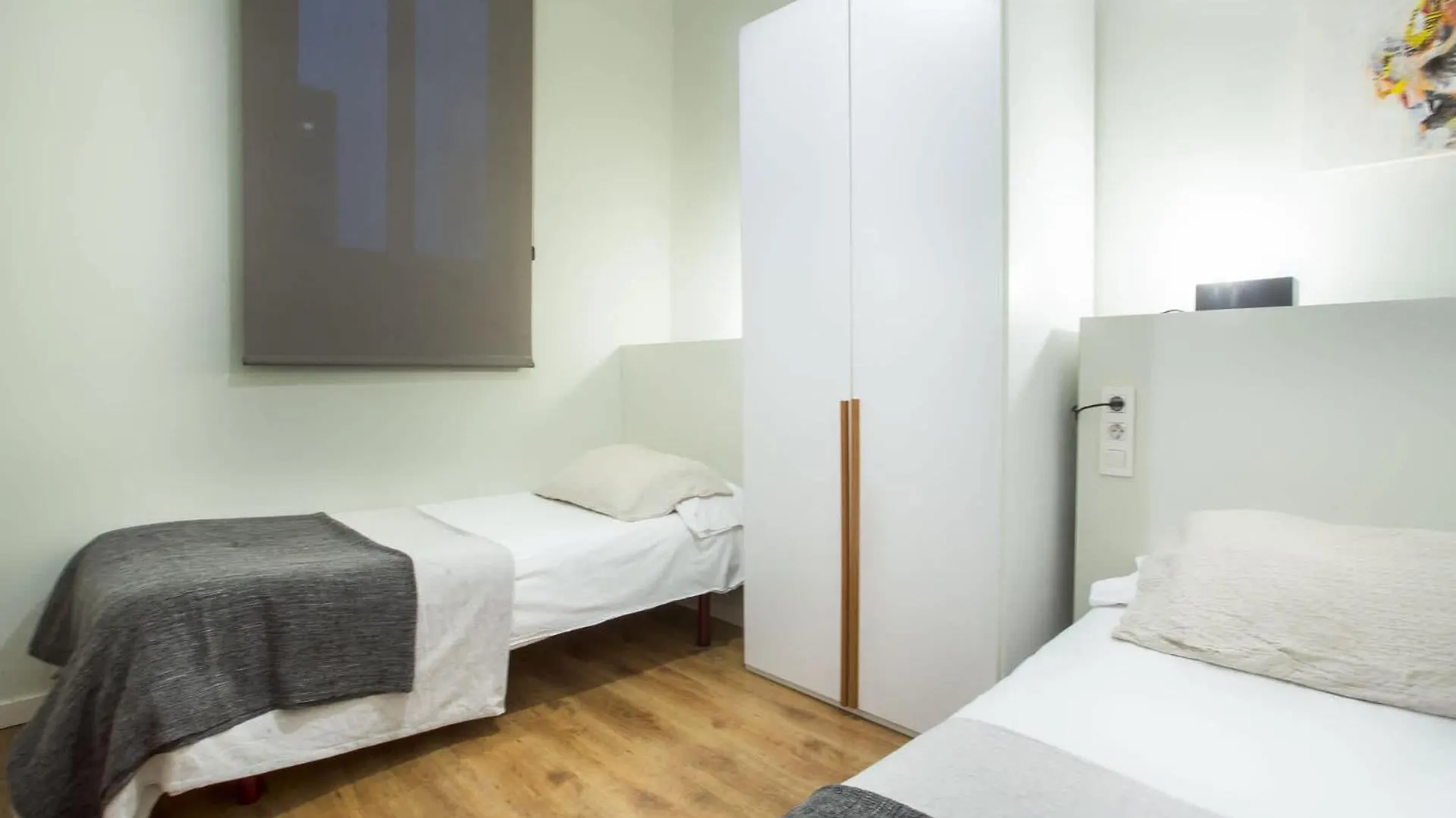 4Bedroom Apart With Balcony In Las Ramblas 3-2 Barcelona Spanien